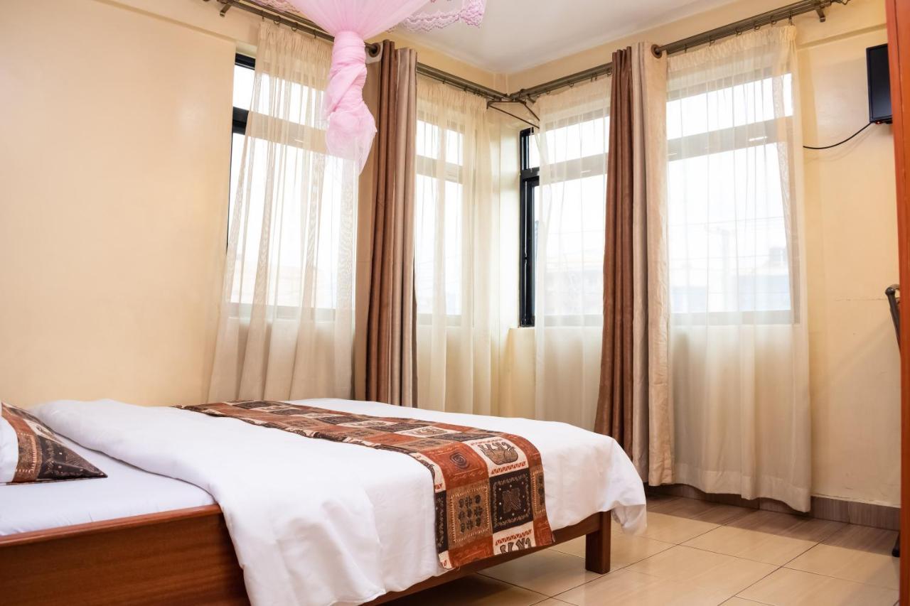 Ngara Riverside Lodge Nairobi Esterno foto