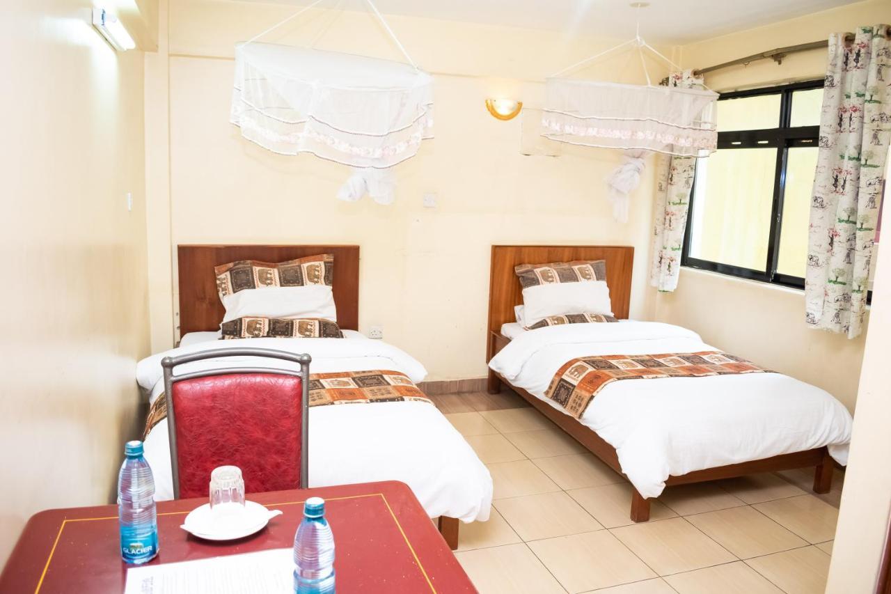 Ngara Riverside Lodge Nairobi Esterno foto