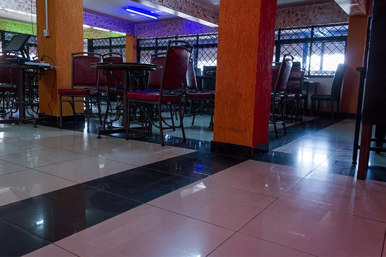 Ngara Riverside Lodge Nairobi Esterno foto